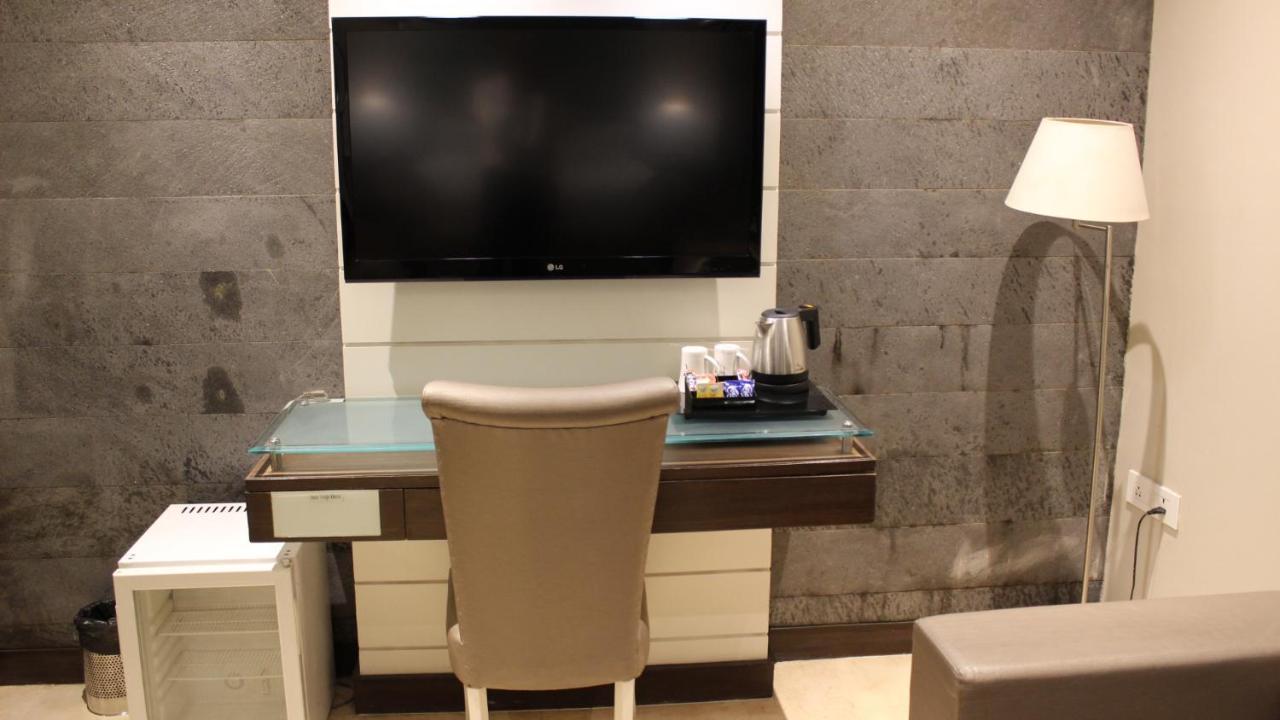 Regenta Inn Jaipur, Adarsh Nagar Екстериор снимка