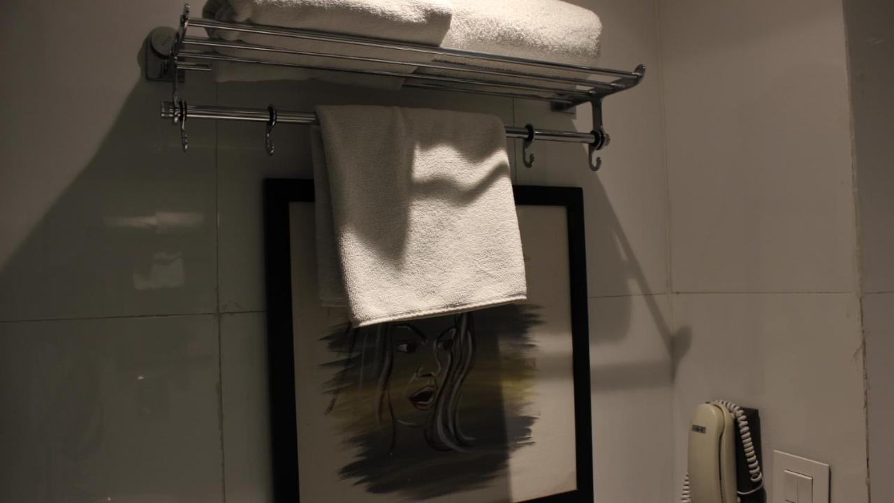 Regenta Inn Jaipur, Adarsh Nagar Екстериор снимка