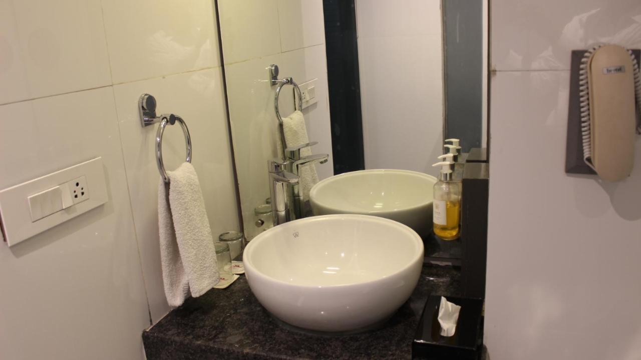 Regenta Inn Jaipur, Adarsh Nagar Екстериор снимка